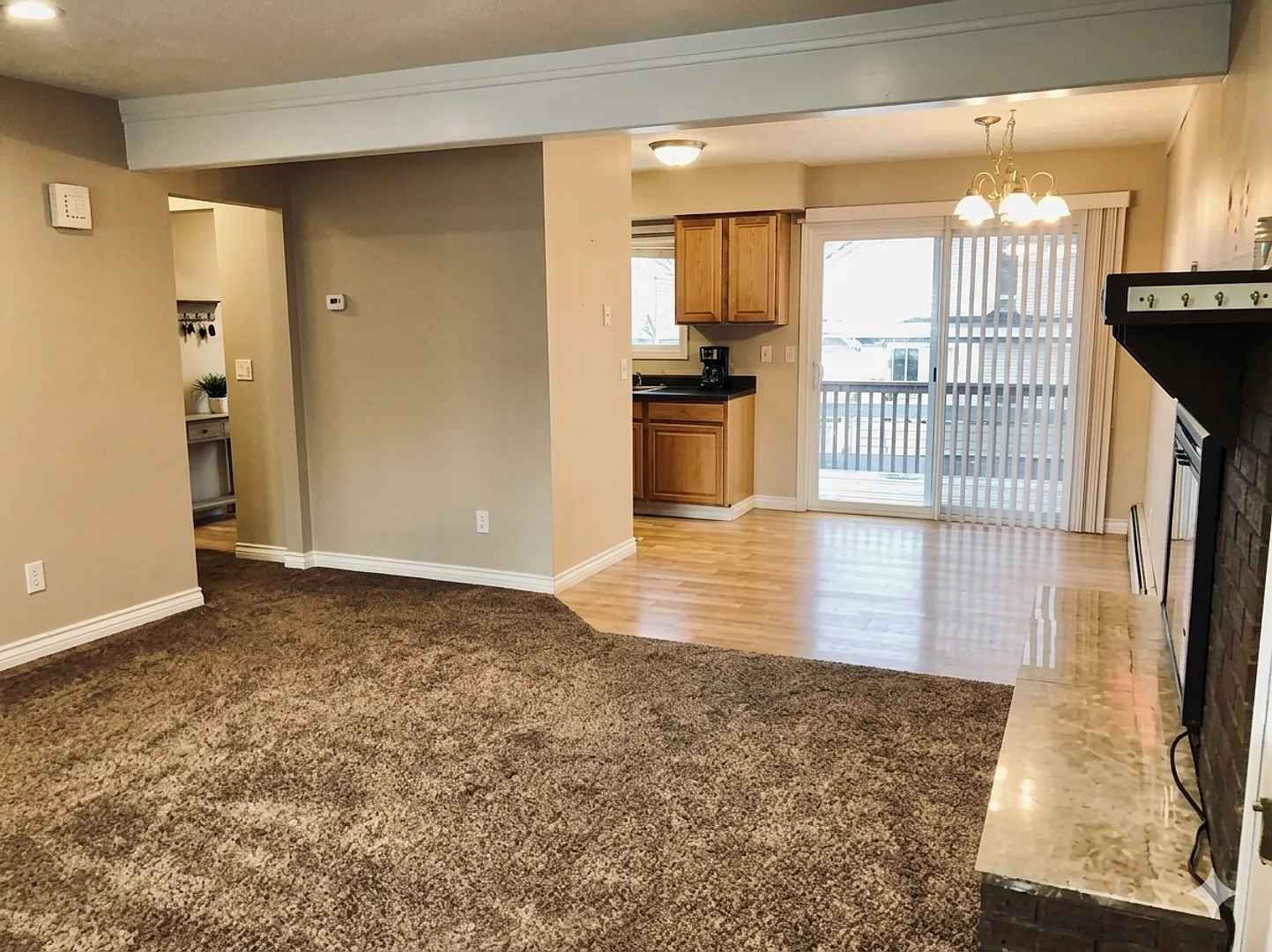 Spacious 3-Bedroom Living in Eagle River - 11614 Dawn St. — Photo 2