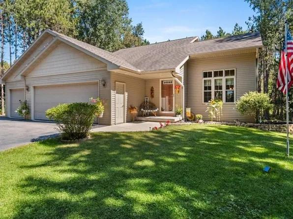 586 Hogan Trl, Sobieski, WI 54171