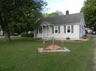 61412 Oak Rd, South Bend, IN 46614