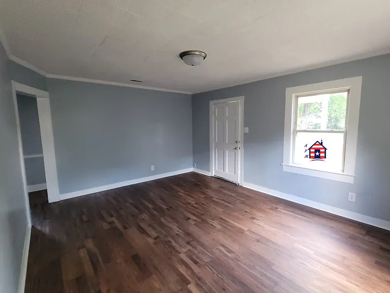 1317 Florida St — Photo 6