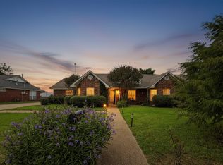 816 Crestline Dr, Mexia, TX 76667