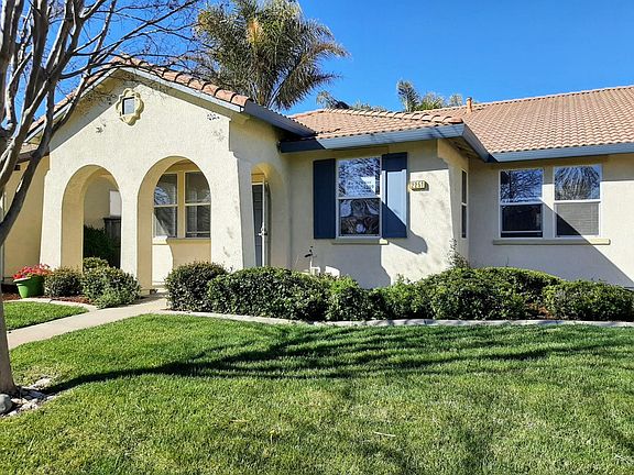 3rd image of 2251 Rose Arbor Dr