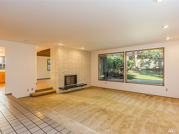 5th image of 4544 91st Ave SE