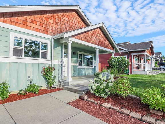2nd image of 28627 74th Drive NW