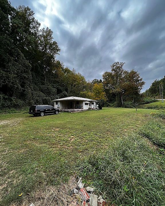 2nd image of 668 Mount Bethel Rd