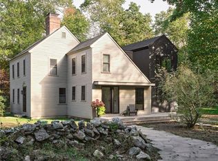 296 Stoney Hollow Rd, Tiverton, RI 02878