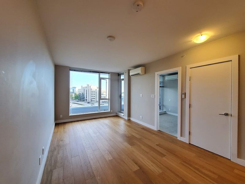 Richmond Apartment for rent - 2 Bedrooms — photo 2