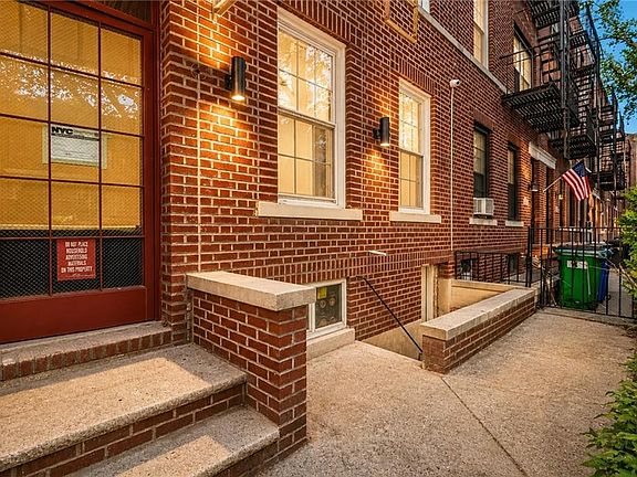 4th image of 461 78th St