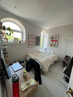 Rented by EXR | media 38