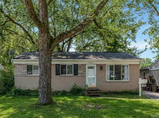 9468 Washington St, Romulus, MI 48174