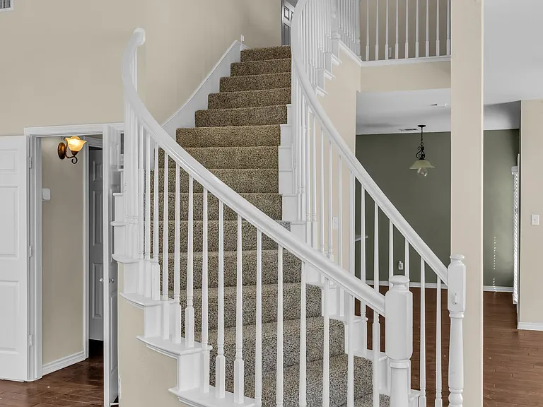 8613 Mill Creek Rd — Photo 14