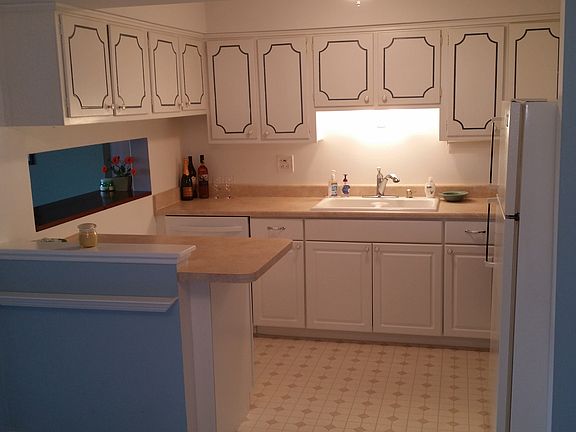 3rd image of 1001 8th Ave