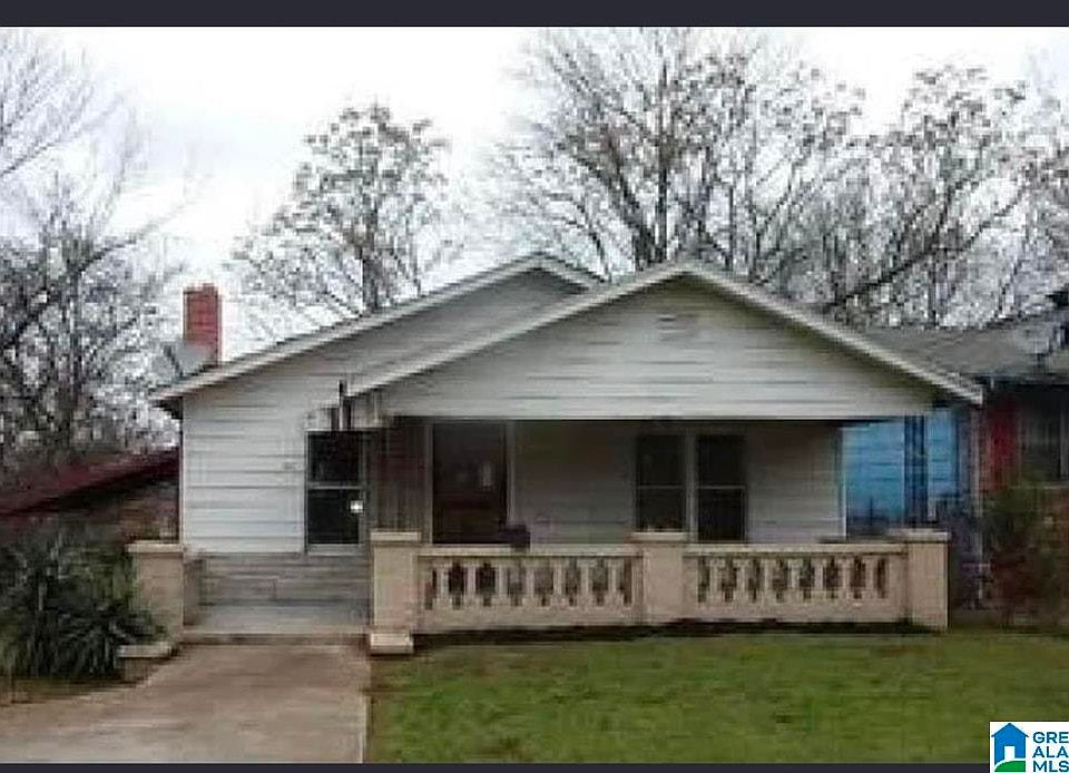 1st image of 3740 Pine Ave SW