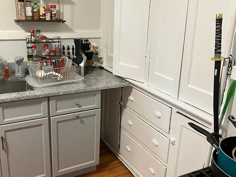 640 Morris St #2 — Photo 8