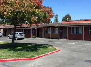 1015 S A St APT 4, Santa Rosa, CA 95404