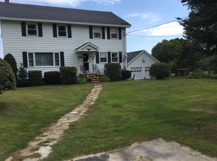70 N Hill Rd, Buckfield, ME 04220