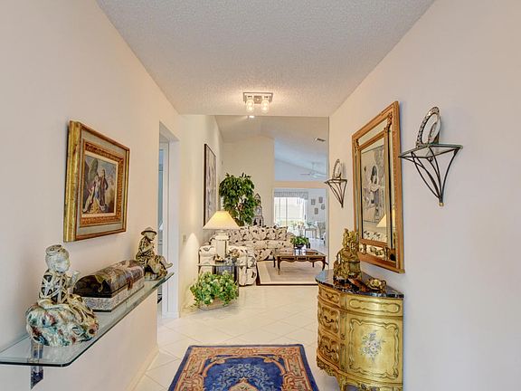 5th image of 6086 Bay Isles Dr