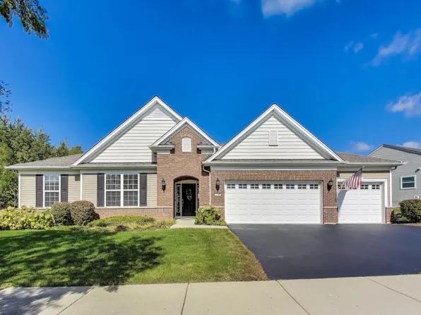 3706 Canton Cir, Mundelein, IL 60060