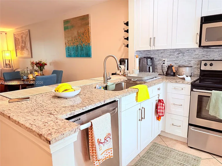 3370 Beau Rivage Dr #4-Q — Photo 18