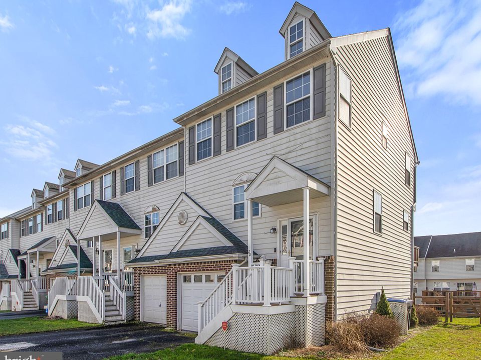1st image of 20 Ann Marie Ct