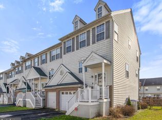 20 Ann Marie Ct, Newark, DE 19702