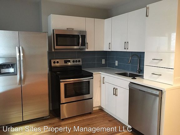 2nd image of 15 W 15th St APT F