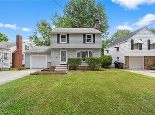 1655 Lyndhurst Rd, Lyndhurst, OH 44124