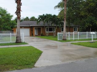 1151 NW 19th St, Homestead, FL 33030