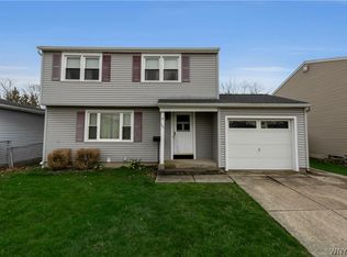 162 Steven Dr, Cheektowaga, NY 14227