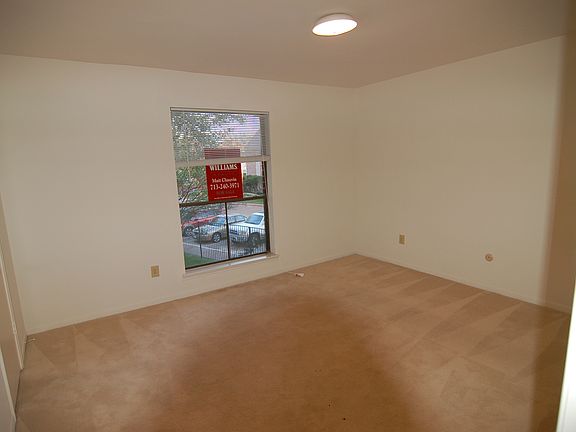 3rd image of 6573 Wanda Ln