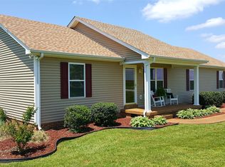 272 Collins Rd, Portland, TN 37148