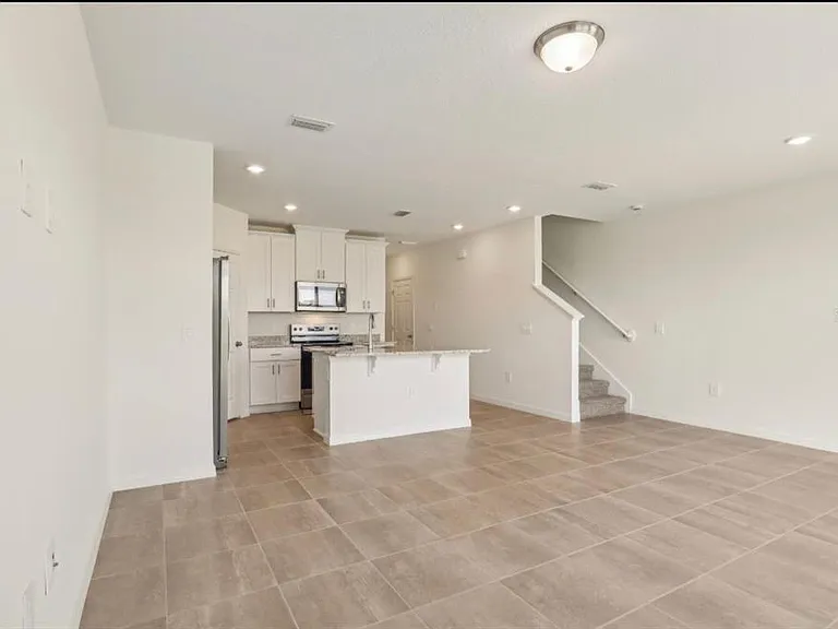 16390 Bird Of Paradise Ave — Photo 13