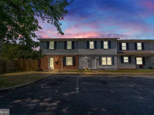 14 Park Square Ct, Indian Head, MD 20640