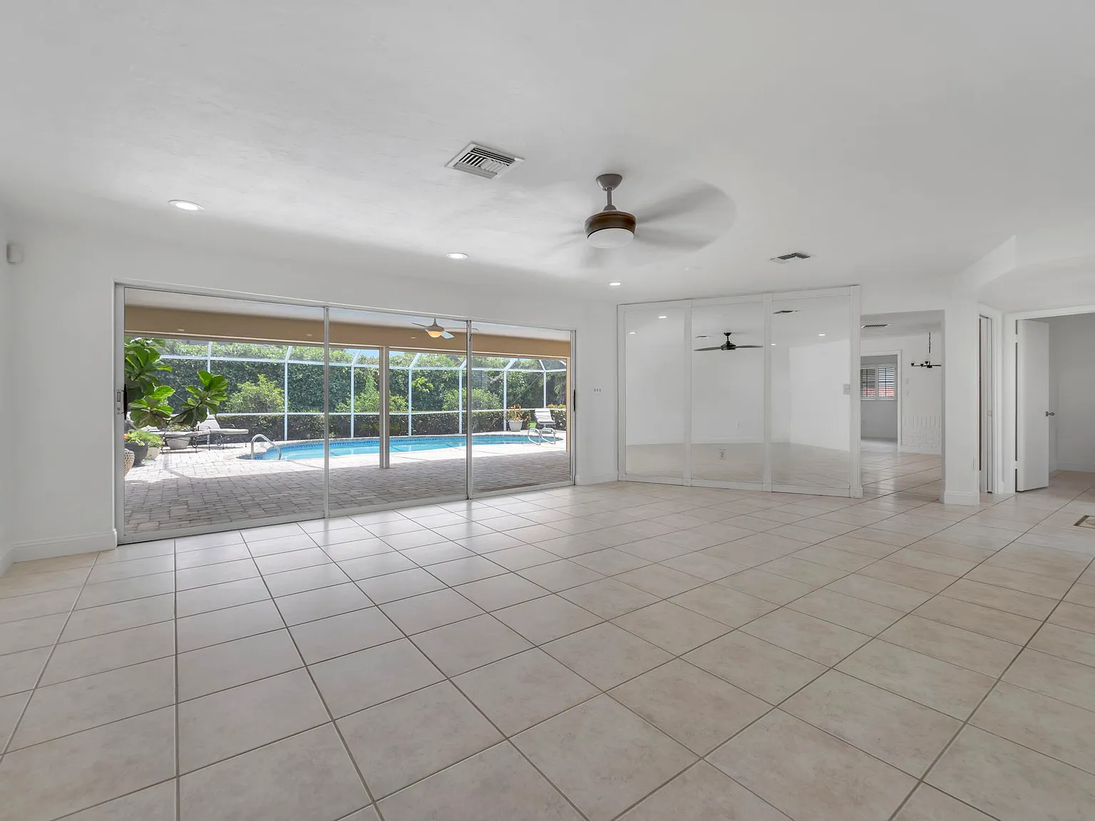 3 bed, 1808 sqft, $6,500 — Photo 4