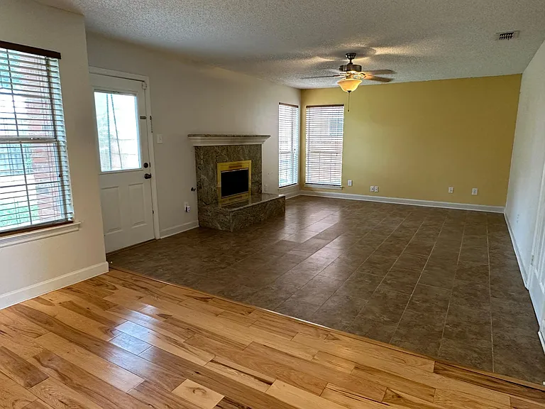 4024 Oxlea Dr — Photo 12