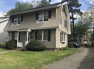 77 Trafton Rd, Springfield, MA 01108