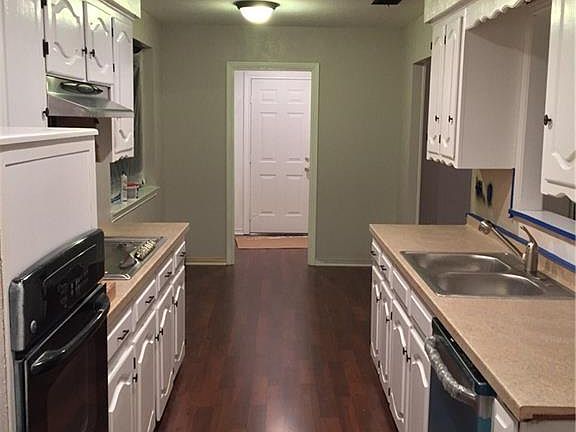 5th image of 4027 Oak Arbor Dr