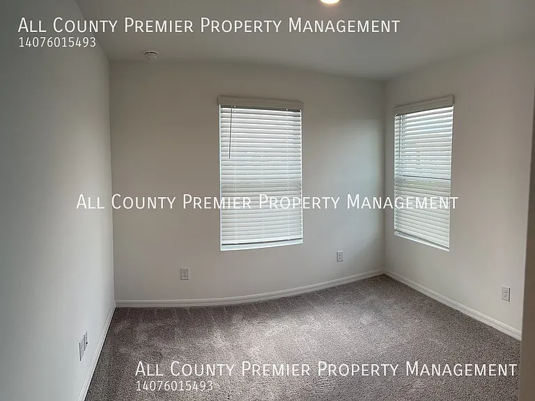 6460 Barnstorm Way — Photo 11