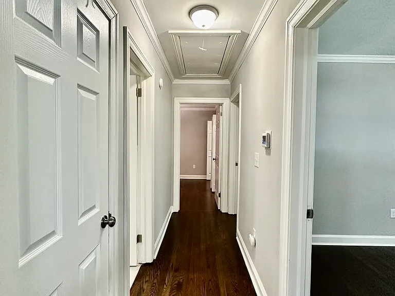 710 Neil St — Photo 13