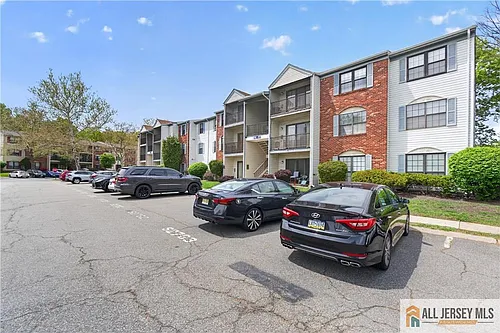 343 Lancaster Ct #2343 Photo 1