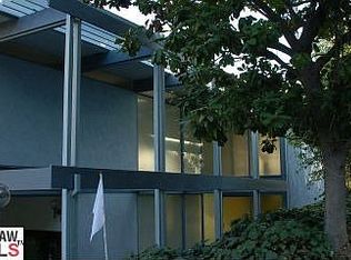 3584 Multiview Dr, Los Angeles, CA 90068