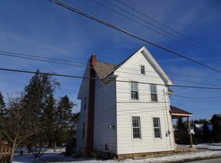 17 Greenwood Rd, Belleville, PA 17004