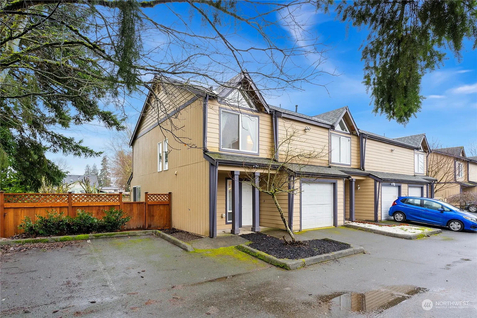 2436 I Street NE #G photo 1