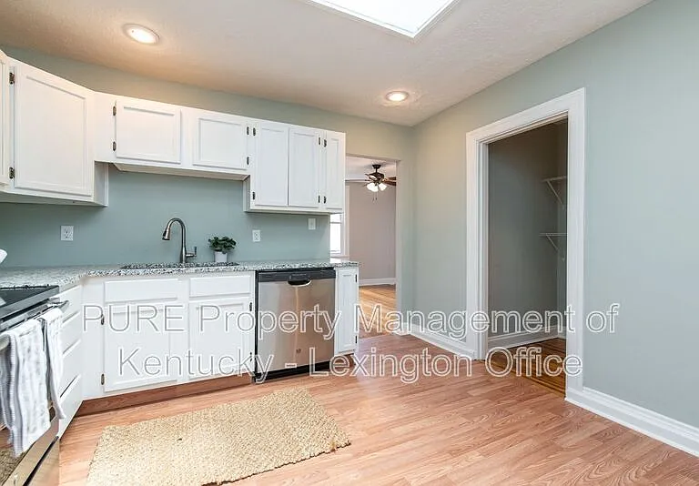 720 E Main St #2 — Photo 11