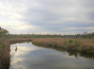 698 N Beach Blvd, Bay St Louis, MS 39520