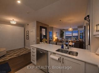 2470 Prince Michael Dr Unit 201, Oakville, ON L6H 0G9