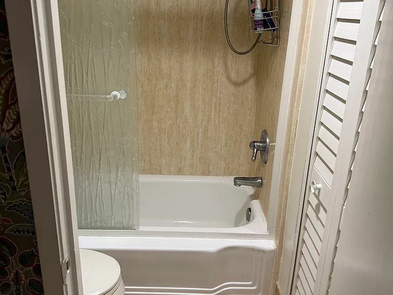 7400 Sun Island Dr — Photo 18