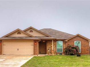 7004 Bose Ikard Dr, Killeen, TX 76549