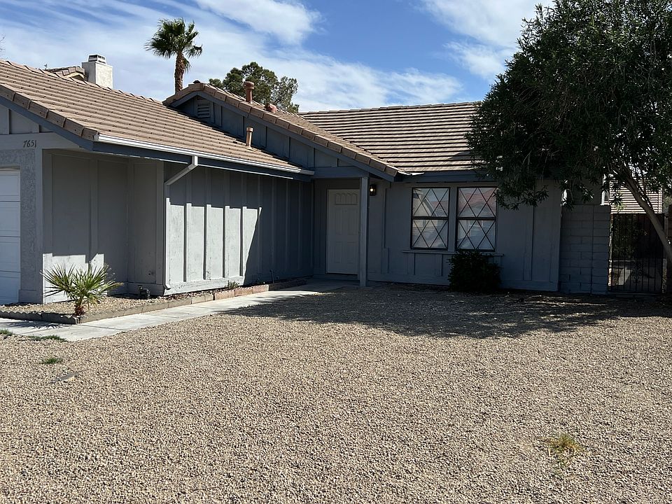 1st image of 7651 Muirfield Dr