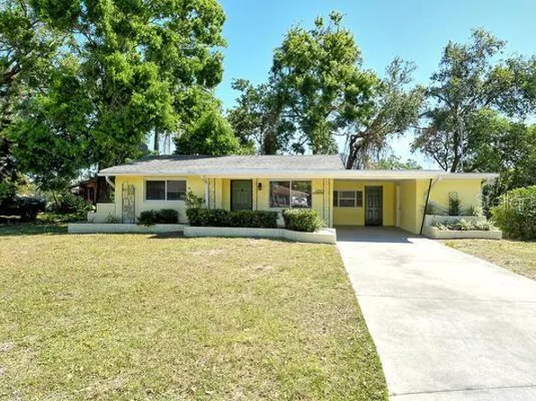 4560 Brooksdale Dr, Sarasota, FL 34232